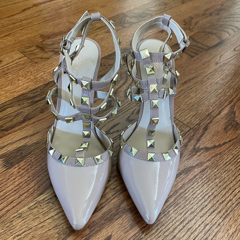 BCBGeneration nude heels with gold studs - Picture 3 of 4